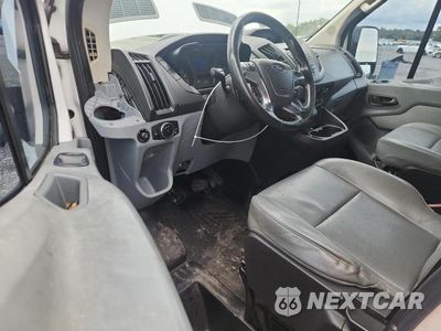 Zdjęcie 8 z 13 samochodu: 2016 FORD TRANSIT 250 DELIVERY VAN VIN:1FTYR1DM0GKB13991 - miniatura