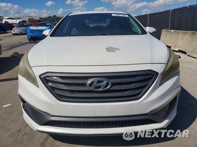 Piąte zdjęcie samochodu w środku: 2015 HYUNDAI SONATA SPORT VIN:5NPE34AF4FH035367 - miniatura