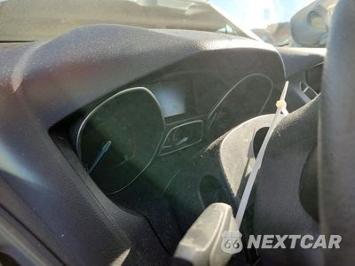 Zdjęcie 9 z 12 samochodu: 2016 FORD FOCUS SE VIN:1FADP3F27GL277816 - miniatura