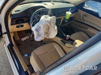 Zdjęcie 8 z 12 samochodu: 2011 BMW 328 I VIN:WBAPH7G52BNN07924 - miniatura