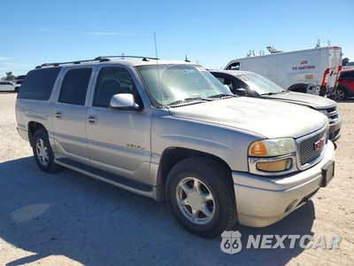 Czwarte zdjęcie samochodu z boku: 2004 GMC YUKON XL DENALI VIN:1GKFK66U34J211795 - miniatura