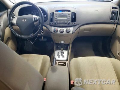 Zdjęcie 8 z 12 samochodu: 2010 HYUNDAI ELANTRA GLS VIN:KMHDU4AD7AU063309 - miniatura