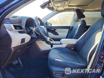 Zdjęcie 7 z 13 samochodu: 2022 TOYOTA HIGHLANDER XLE VIN:5TDGZRBH5NS575985 - miniatura