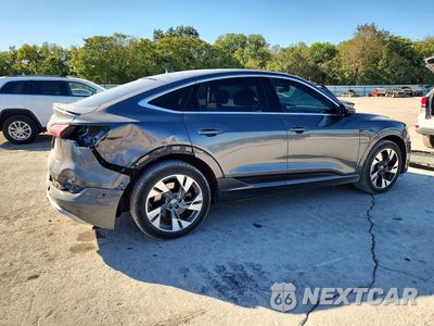 Trzecie zdjęcie samochodu z tyłu: 2021 AUDI E-TRON SPORTBACK PREMIUM PLUS VIN:WA12AAGE9MB002525 - miniatura