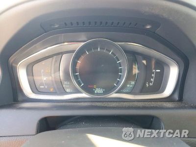 Zdjęcie 9 z 13 samochodu: 2014 VOLVO XC60 T6 VIN:YV4902DZ9E2547806 - miniatura