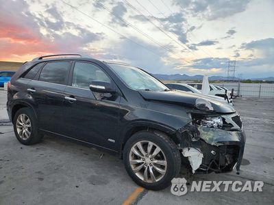 Czwarte zdjęcie samochodu z boku: 2012 KIA SORENTO SX VIN:5XYKWDA20CG255440 - miniatura