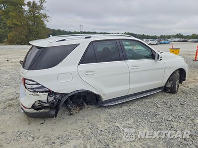 Trzecie zdjęcie samochodu z tyłu: 2019 MERCEDES-BENZ GLE 400 4MATIC VIN:4JGDA5GB8KB212375 - miniatura