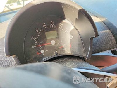 Zdjęcie 9 z 12 samochodu: 2002 VOLKSWAGEN NEW BEETLE GLS TDI VIN:3VWCP21C82M407672 - miniatura
