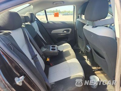 Zdjęcie 10 z 12 samochodu: 2011 CHEVROLET CRUZE LS VIN:1G1PC5SH1B7158016 - miniatura