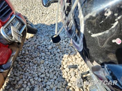 Zdjęcie 8 z 9 samochodu: 2010 HONDA VT1300 CR VIN:JH2SC6603AK000355 - miniatura
