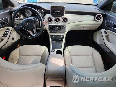 Zdjęcie 8 z 13 samochodu: 2014 MERCEDES-BENZ CLA 250 4MATIC VIN:WDDSJ4GB1EN123875 - miniatura