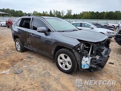 Czwarte zdjęcie samochodu z boku: 2019 TOYOTA RAV4 XLE VIN:JTMP1RFV5KD036801 - miniatura