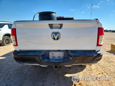Zdjęcie 6 z 13 samochodu: 2022 RAM 2500 VIN:3C6UR4HJ0NG320666 - miniatura
