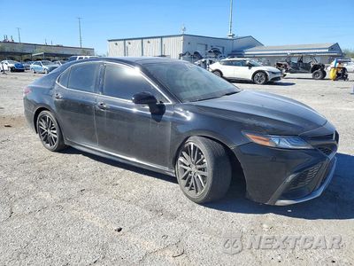 Czwarte zdjęcie samochodu z boku: 2024 TOYOTA CAMRY XSE V6 VIN:4T1KZ1AK2RU103040 - miniatura