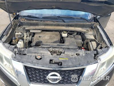 Zdjęcie 12 z 13 samochodu: 2015 NISSAN PATHFINDER SV VIN:5N1AR2MNXFC671304 - miniatura