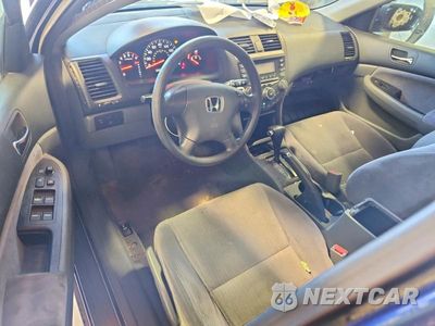 Zdjęcie 8 z 12 samochodu: 2003 HONDA ACCORD LX VIN:JHMCM56393C011659 - miniatura