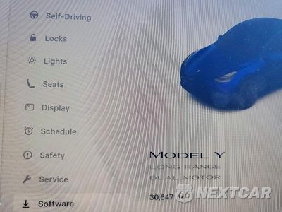 Zdjęcie 9 z 12 samochodu: 2023 TESLA MODEL Y VIN:7SAYGDEE8PF594586 - miniatura