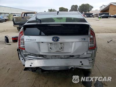 Zdjęcie 6 z 12 samochodu: 2012 TOYOTA PRIUS TWO VIN:JTDKN3DUXC1544707 - miniatura