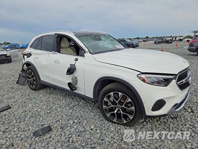 Czwarte zdjęcie samochodu z boku: 2025 MERCEDES-BENZ GLC 350E VIN:W1NKM5GB4SF296182 - miniatura