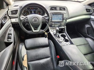 Zdjęcie 8 z 12 samochodu: 2016 NISSAN MAXIMA 3.5 SL VIN:1N4AA6AP9GC442063 - miniatura