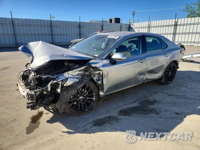 2023 TOYOTA CAMRY XSE 4T1K31AK6PU056352 - główne zdjęcie licytacji z USA - miniatura