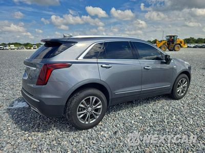 Trzecie zdjęcie samochodu z tyłu: 2021 CADILLAC XT5 PREMIUM LUXURY VIN:1GYKNDRS1MZ103056 - miniatura