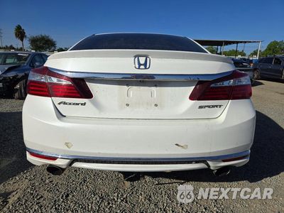Zdjęcie 6 z 12 samochodu: 2017 HONDA ACCORD SPORT VIN:1HGCR2F52HA305833 - miniatura