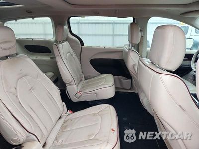 Zdjęcie 11 z 13 samochodu: 2019 CHRYSLER PACIFICA LIMITED VIN:2C4RC1GG6KR732102 - miniatura