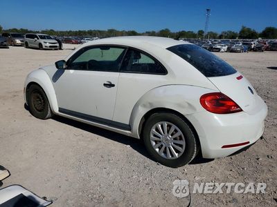 Drugie zdjęcie samochodu z przodu: 2012 VOLKSWAGEN BEETLE VIN:3VWFP7AT1CM641552 - miniatura