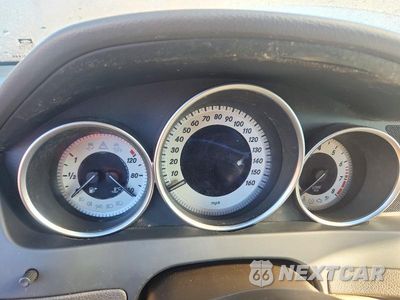 Zdjęcie 9 z 12 samochodu: 2014 MERCEDES-BENZ C 250 VIN:WDDGF4HB1EG250782 - miniatura