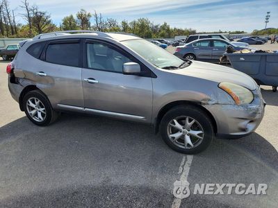 Czwarte zdjęcie samochodu z boku: 2011 NISSAN ROGUE S VIN:JN8AS5MV8BW690070 - miniatura