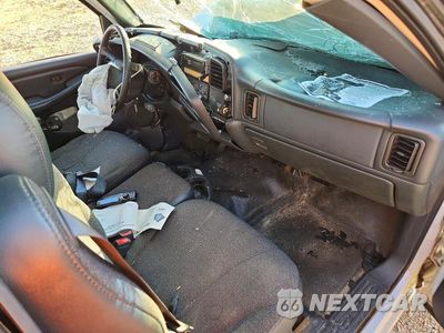 Zdjęcie 8 z 12 samochodu: 2001 CHEVROLET SILVERADO C1500 VIN:1GCEC14W11Z134031 - miniatura