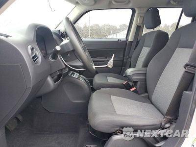 Zdjęcie 7 z 13 samochodu: 2010 JEEP PATRIOT SPORT VIN:1J4NF2GB4AD500559 - miniatura