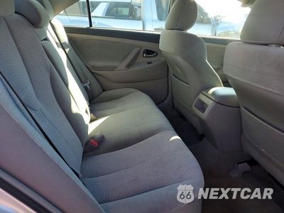 Zdjęcie 10 z 12 samochodu: 2011 TOYOTA CAMRY LE VIN:4T1BF3EK2BU718160 - miniatura