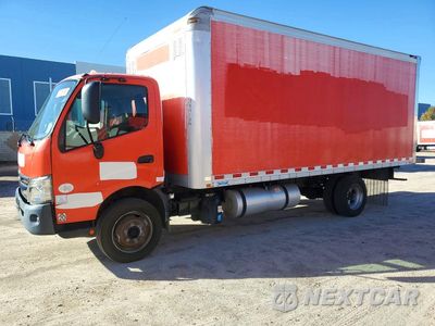 2017 HINO 195 BOX TRUCK JHHSDM2H9HK005542 - główne zdjęcie licytacji z USA - miniatura
