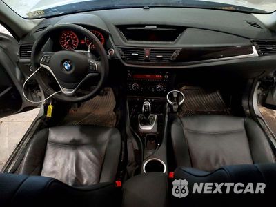 Zdjęcie 8 z 12 samochodu: 2015 BMW X1 XDRIVE28I VIN:WBAVL1C58FVY28316 - miniatura