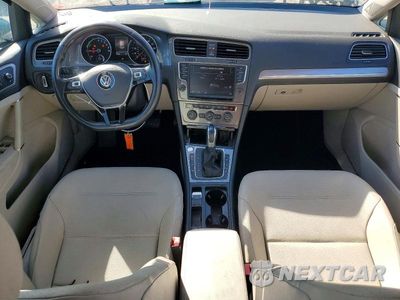 Zdjęcie 8 z 12 samochodu: 2016 VOLKSWAGEN E-GOLF SEL PREMIUM VIN:WVWPP7AU4GW902145 - miniatura