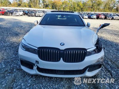 Piąte zdjęcie samochodu w środku: 2019 BMW 740 I VIN:WBA7E2C52KB454855 - miniatura
