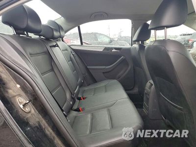 Zdjęcie 10 z 12 samochodu: 2013 VOLKSWAGEN JETTA SE VIN:3VWDP7AJ7DM360816 - miniatura