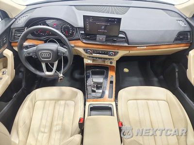 Zdjęcie 8 z 13 samochodu: 2021 AUDI Q5 PREMIUM VIN:WA1AAAFY1M2073290 - miniatura