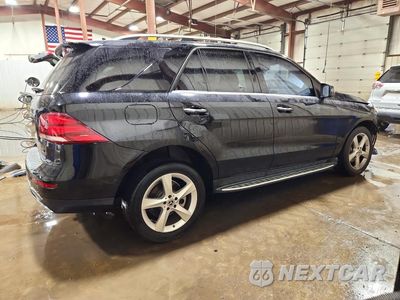 Trzecie zdjęcie samochodu z tyłu: 2018 MERCEDES-BENZ GLE 350 VIN:4JGDA5JB3JB091567 - miniatura