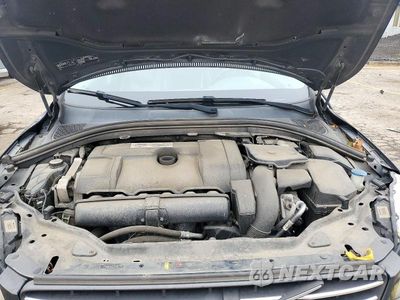 Zdjęcie 12 z 13 samochodu: 2014 VOLVO XC60 3.2 VIN:YV4952DL8E2513790 - miniatura