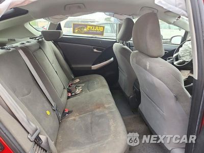 Zdjęcie 10 z 12 samochodu: 2014 TOYOTA PRIUS TWO VIN:JTDKN3DU7E0393916 - miniatura