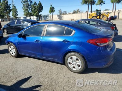Drugie zdjęcie samochodu z przodu: 2017 KIA FORTE LX VIN:3KPFK4A79HE032696 - miniatura