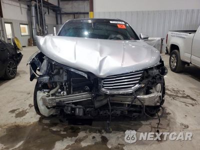 Piąte zdjęcie samochodu w środku: 2016 LINCOLN MKX RESERVE VIN:2LMTJ6LR0GBL88279 - miniatura