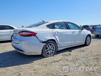 Trzecie zdjęcie samochodu z tyłu: 2015 FORD FUSION SE VIN:1FA6P0H79F5128536 - miniatura