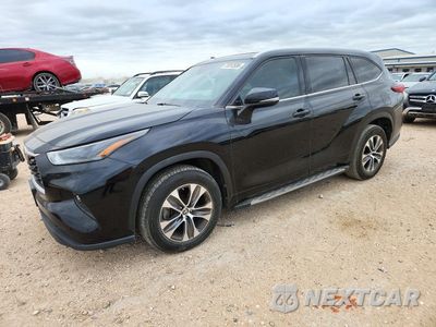 2022 TOYOTA HIGHLANDER XLE 5TDGZRAH9NS121661 - główne zdjęcie licytacji z USA - miniatura