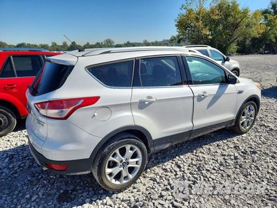 Trzecie zdjęcie samochodu z tyłu: 2015 FORD ESCAPE TITANIUM VIN:1FMCU0JX4FUB60313 - miniatura