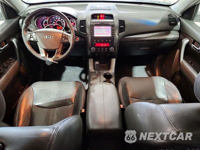 Zdjęcie 8 z 13 samochodu: 2011 KIA SORENTO EX VIN:5XYKUDA25BG041323 - miniatura