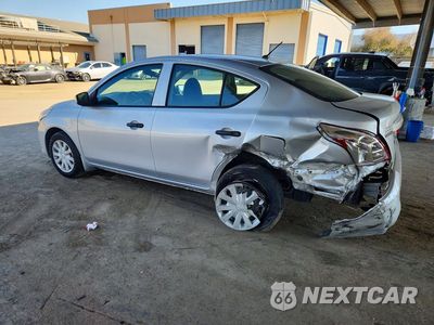 Drugie zdjęcie samochodu z przodu: 2017 NISSAN VERSA 1.6 S VIN:3N1CN7AP6HL805912 - miniatura